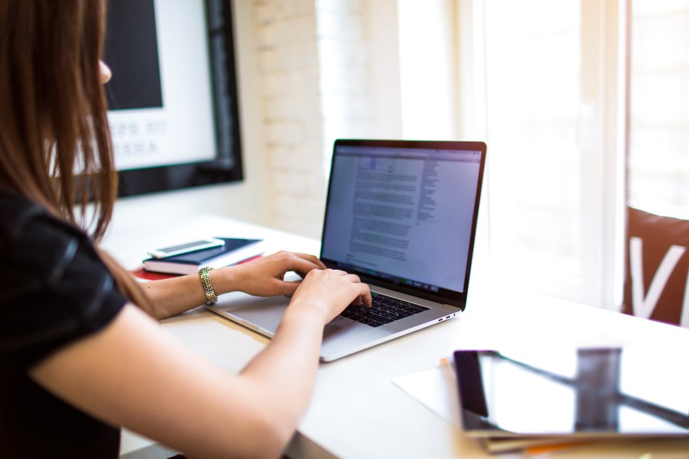 Become Content Writer & Get These Benefits 1 Content Writer